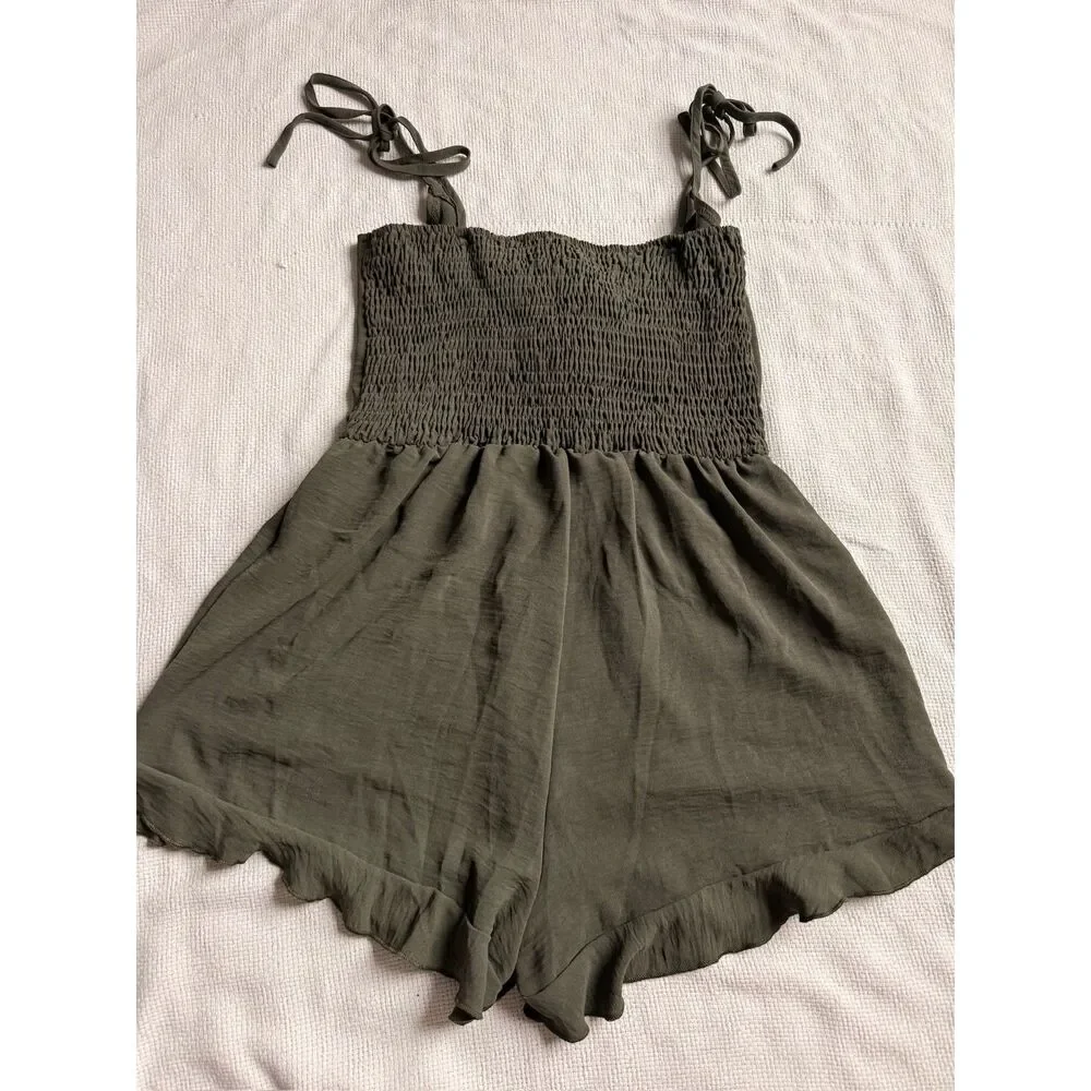 SHEIN Olive Green Smocked Strap Romper